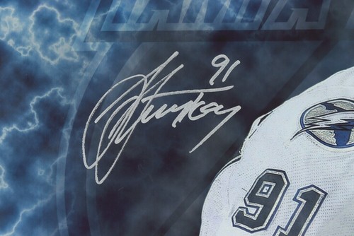 Steven Stamkos signed photo Frameworth COA - Picture 2 of 5
