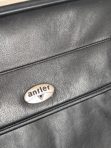 Antler Black Leather Briefcase/ Laptop Bag Vintage New Condition - Afbeelding 5 van 17