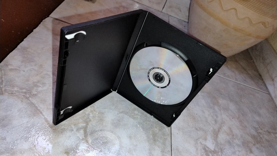 DVD MEL GIBSON ARMA LETALE 4 VERSIONE VENDITA COME NUOVO - Immagine 3 di 3