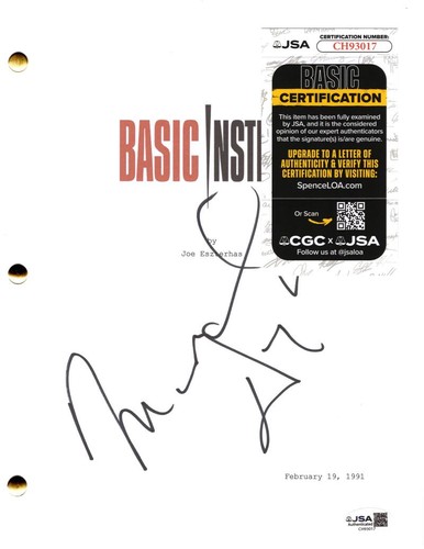 Michael Douglas Signed Autograph Basic Instinct Movie Script Screenplay JSA COA - Picture 2 of 4