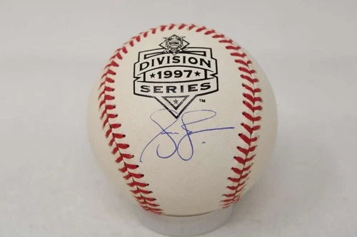 Andruw Jones Baseball PSA/DNA Authenticated Signed Auto Braves 1997 Division Ser