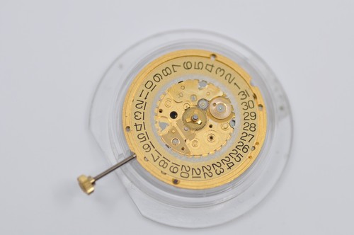 Omega reloj suizo movimiento 1436 fecha a las 3 - Imagen 4 de 5