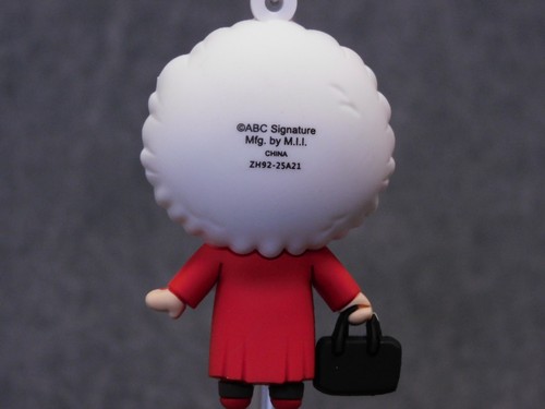 Golden Girls NEW * Angela Clip * Blind Bag Series 6 Key Chain Monogram - Picture 2 of 7