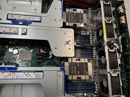 Placa madre Supermicro 24 bahías SFF 219U-10 SYS-2029U-TRTP CTO Server X11DPU 2xPSU - Imagen 6 de 23