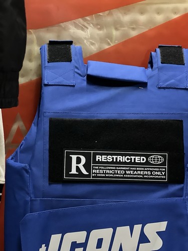 Hudson Outerwear Icons Blue Tactical Vest adjustable One Size USA restricted - Picture 3 of 8