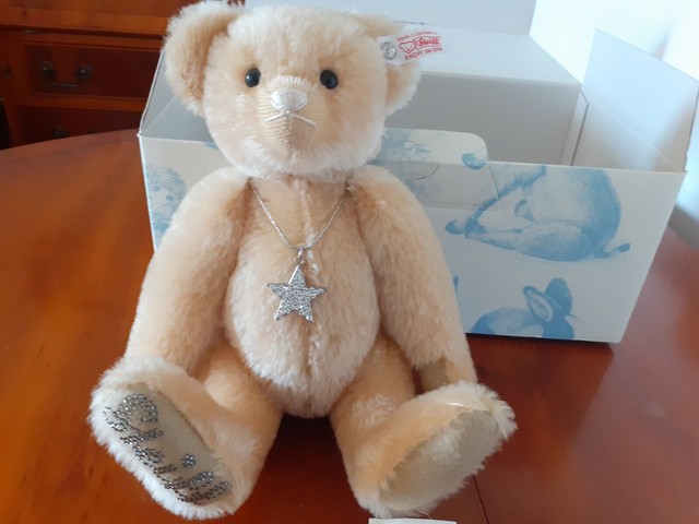 steiff swarovski crystal bear
