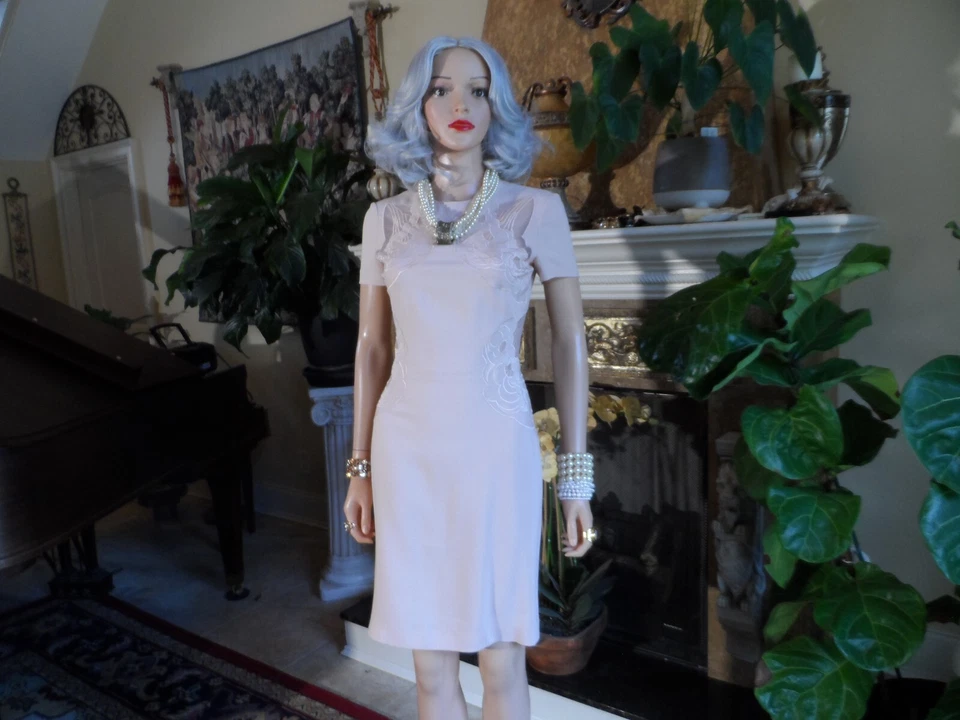 Stella McCartney Nude Pink Sheer & Embroidered Sheath Dress Size IT 38 - US 2/4 - Imagem 4 de 4