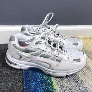 vionic white leather sneakers