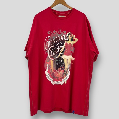 JOE BROWNS Mens 'Christmas Cracker' Pinup Girl Print Red T-shirt SIZE 2XL NEW - Picture 5 of 11