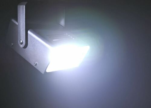 Chauvet DJ MINI Strobe LED FX Light with Variable Speed (replaces CH-730) - Picture 3 of 11