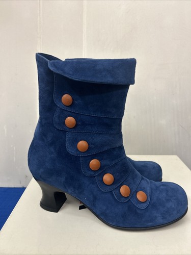 VLADI 1222 Mid Heel Ankle Boot with Buttons Blue Suede 38B New. RRP $429 - Picture 4 of 8