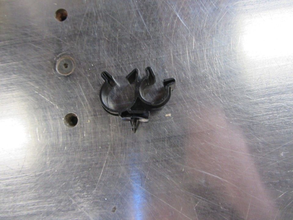 Genuine BMW Power Power Steering Line Support Clamp, 64219119951 eBay