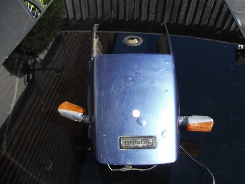HONDA V45 SABRE 750 VERKLEIDUNG SITZVERKLEIDUNG - Bild 3 von 5