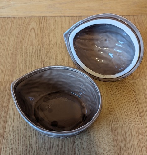 Piatto caramelle scoiattolo ceramica vintage forma noce coperchio marrone biscottiera *LEGGI - Foto 7 di 10