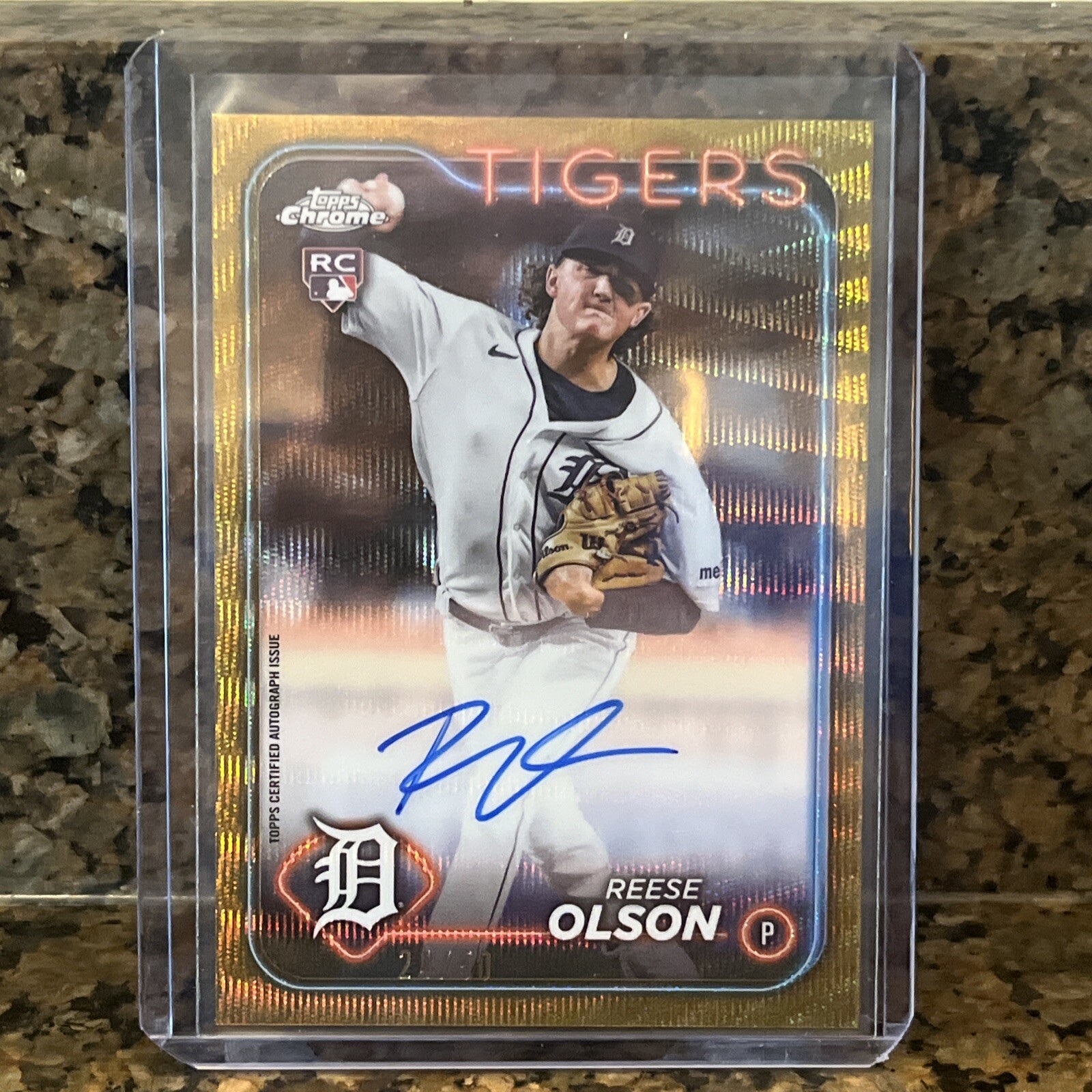 2024 Topps Chrome #RA-RO Reese Olson Rookie Gold Wave Refractor Auto RC #/50