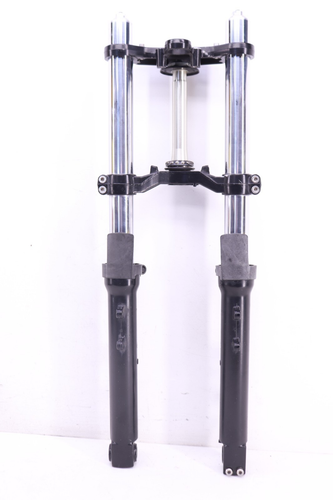 Triumph Speed Four 2006 02-06 4 horquillas delanteras OEM triple árbol STR8* T32 - Imagen 1 de 12