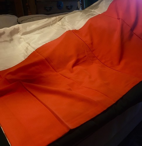 Crepe Hand Painted Silk Fabric Beautiful Fabric Other Side Lined. Excellent - Picture 10 of 10