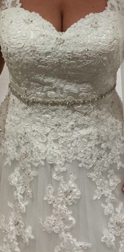 White Wedding Dress (Size 14) - Picture 5 of 6