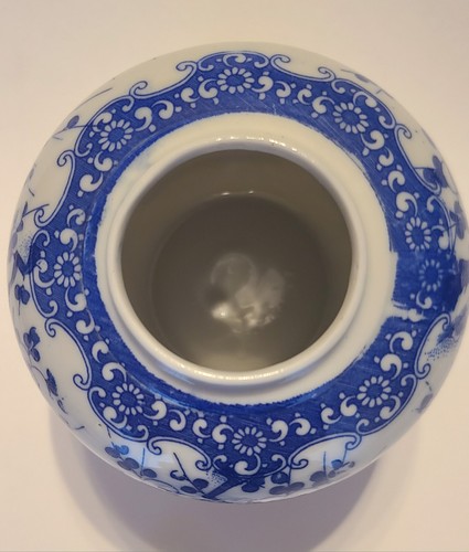 Vintage Japanese Blue And White Cherry Blossom Ginger Jar 5” Tall - Picture 4 of 7