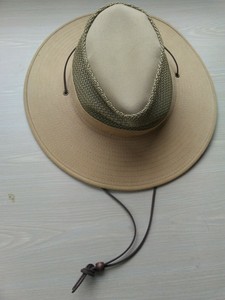 HENSCHEL-HAT-CO-Tan-Beige-Packable-Breezer-Safari-Hat-Sz-Medium-Made-in-USA