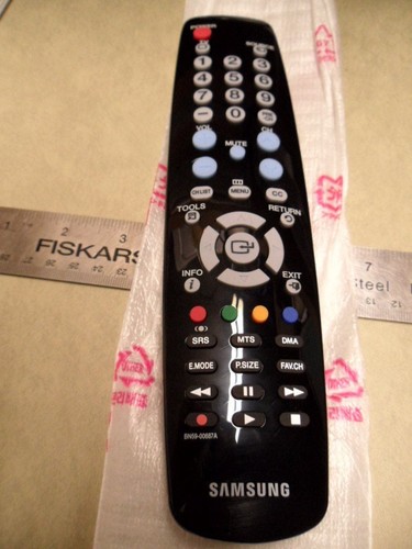 SAMSUNG REMOTE CONTROL BN59-00687A - Picture 1 of 3