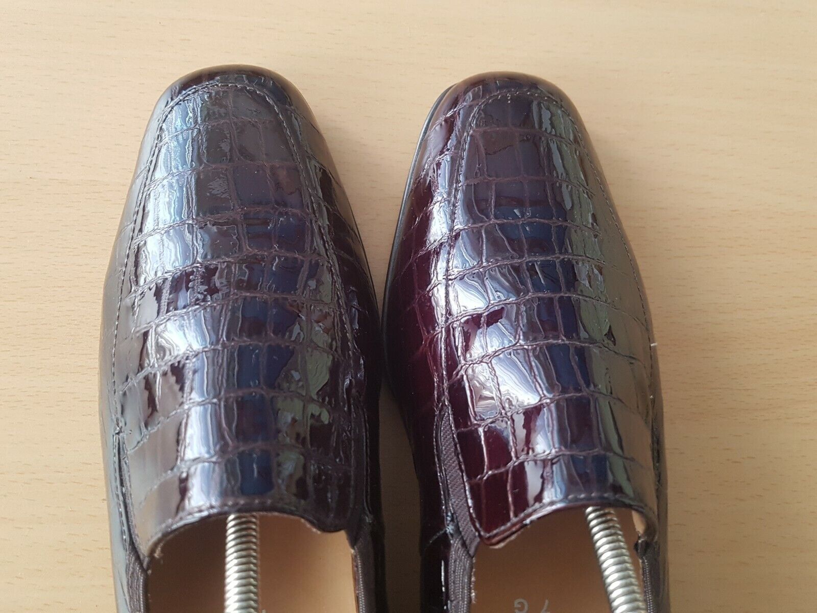 Ara Damenschuhe Slipper Slipper Slipper Ballerina Glanz Leder Gr. 7 40.5 G f355b8 Ara Damenschuhe Slipper Slipper Slipper Ballerina Glanz Leder Gr. 7 40.5 G f355b8