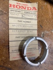 NOS HONDA OEM 1977-82 CB 400F 550 750 CBX GL1000 FRONT WHEEL BEARING RETAINER