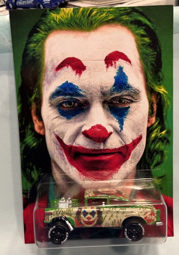 Chevrolet Gasser As The Joker It’s A Custom Real Riders Hot Wheels 55 - Imagen 4 de 13