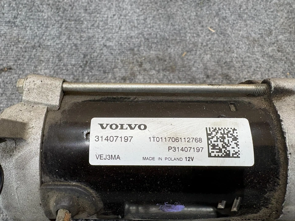 Motor de arranque Volvo XC90 2016-2022 OEM Foto 2 de 4