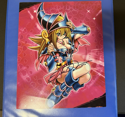 Custom Dark Magician Girl Artwork Signed Erica Schroeder (voice of DMG) Yugioh - Bild 4 von 7