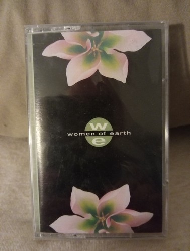 SEALED RARE Women Of Earth CASSETTE TAPE Cyndi Lauper Bangles Aretha Franklin - Picture 2 of 4