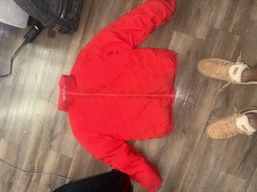 Nike x Supreme Men’s Red Puffer Jacket M Full Zip Polyester Logo image 4