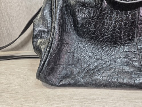 Bolso de Mano Lodis Grande Cuero Negro Cocodrilo Repujado - Imagen 3 de 20