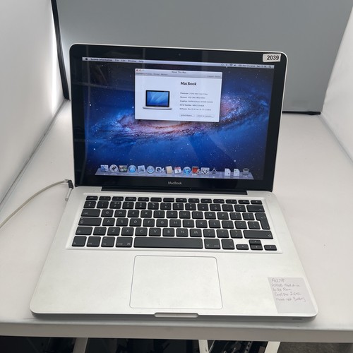 Apple MacBook Pro 13 Inch Laptop 2009 Core 2 Duo 2.4GHz 4GB Ram 250gb Hdd 2039