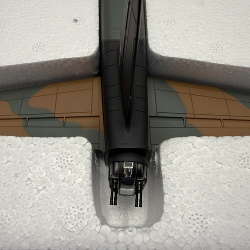 Corgi Aviation Archive 1:72 AA39503 Short Stirling MKIII, RAF 218 Sqn pressofuso - Foto 22 di 23