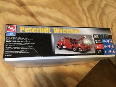 NOS AMT/Ertl 1/25 Peterbilt Wrecker #31750 sealed inside | eBay