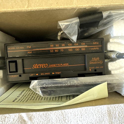 Vintage Crown Japan CZ-110V Stereo Car Cassette Player AM/FM - Complete CiB - Bild 4 von 23