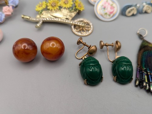 Vintage Unusual Jewelry Lot Must SEE - Picture 6 of 8