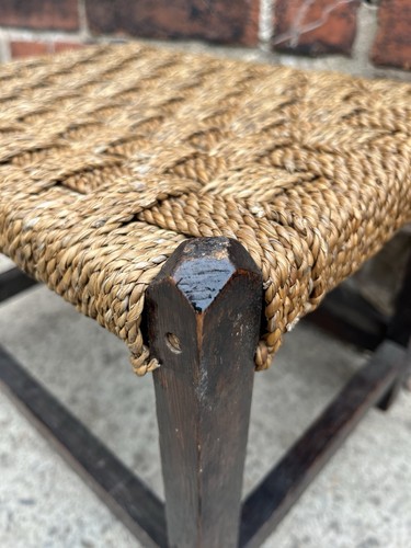 Vintage Wooden Rattan Woven Rush Stool Plant Stand Farmhouse Cottagecore 70s - Picture 3 of 4