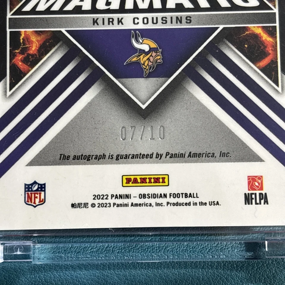 2022 Panini Obsidian - Magmatic Signatures Kirk Cousins Electric Etch Yellow /10 - Image 3 of 4
