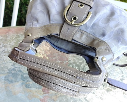 COACH F15514 MEDIUM VINTAGE LYNN SOHO LAVENDER SIGNATURE C CANVAS HOBO & WALLET - Picture 9 of 24