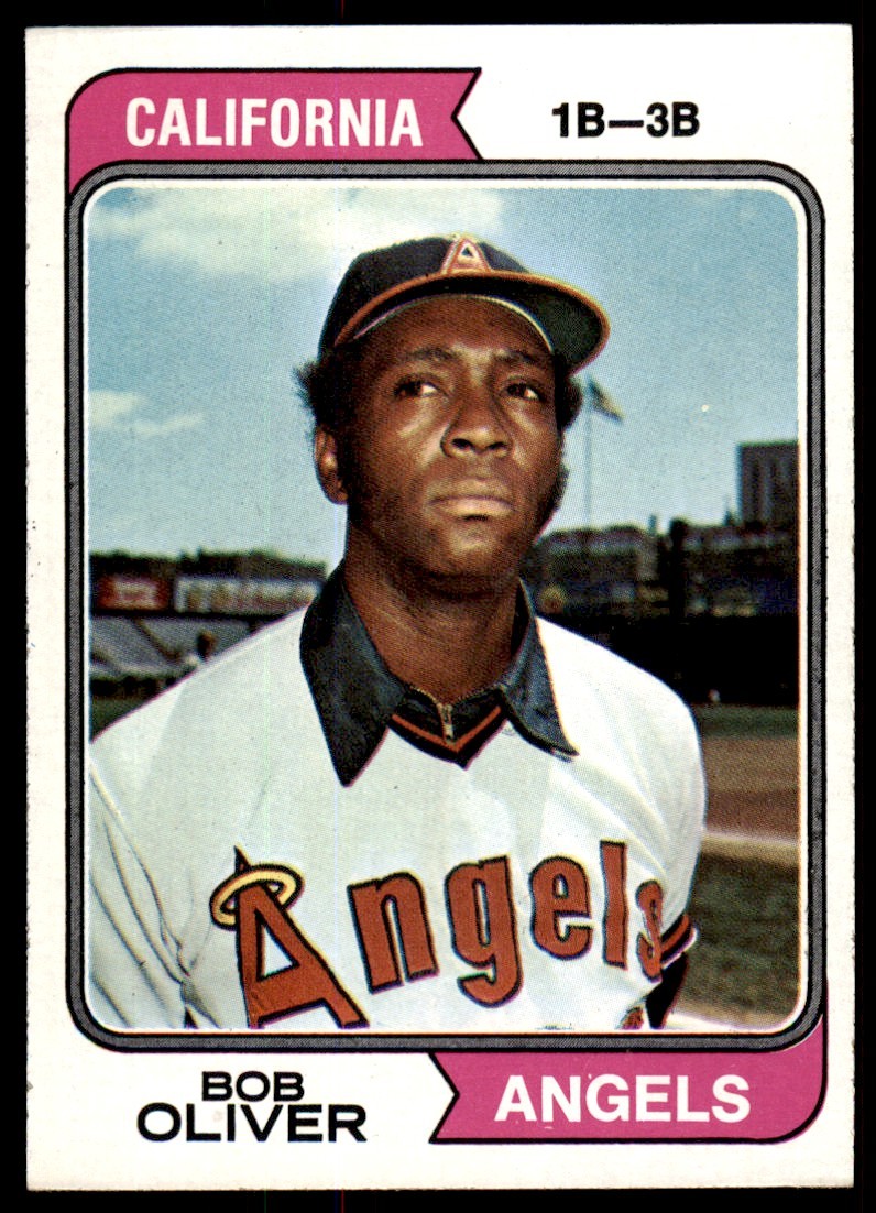1974 Topps Set Break Bob Oliver #243 NM-MT or BETTER