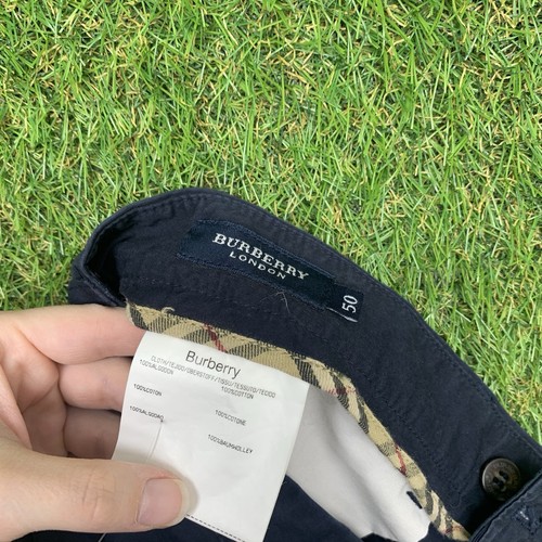 Burberry Chino Shorts Mens 50 36x8 Navy Nova Check Plaid Pleated Golfing Y2K - Picture 10 of 12