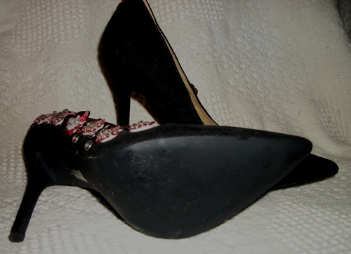 Size 8 Bebo black suede w/pink sequin & rhinestones 4.5" heels stiletto pumps - Picture 3 of 5