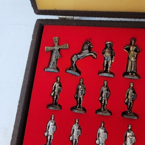Juego de ajedrez vintage Italfama DON QUIJOTE piezas enchapadas en plata y bronce años 60 - Imagen 7 de 22