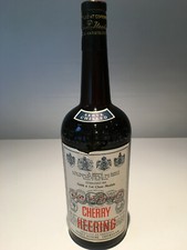 P.F.HEERING Cherry Heering Kirschlik&ouml;r voll 0,75 Liter, f&uuml;r SAMMLER, sehr alt