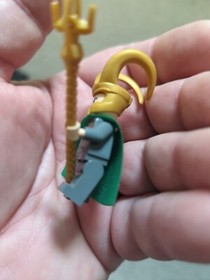 Lego Loki Minifigure Marvel Super Heroes The Avengers Green Cape  6867 sh033