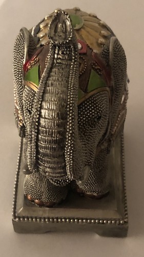 Elephant Statue/Figurine Made In China - Picture 2 of 6