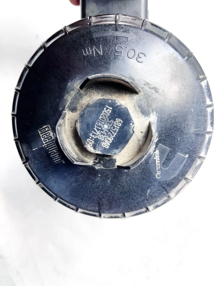 13-18 DODGE RAM 1500-4500 CUMMIN FILTRO DE COMBUSTIBLE CARCASA DEPÓSITO TANQUE OEM Foto 4 de 4