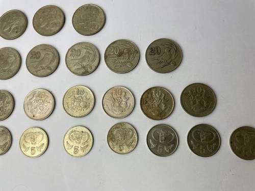 22 Cyprus Coins 20 Cents, 10 Cents & 5 Cents Coin (1983, 1985, 1988 & 1990) - Picture 14 of 19